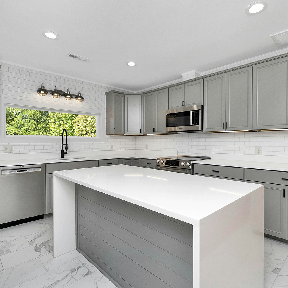 Kitchen Makeover Countertops & Backsplashes